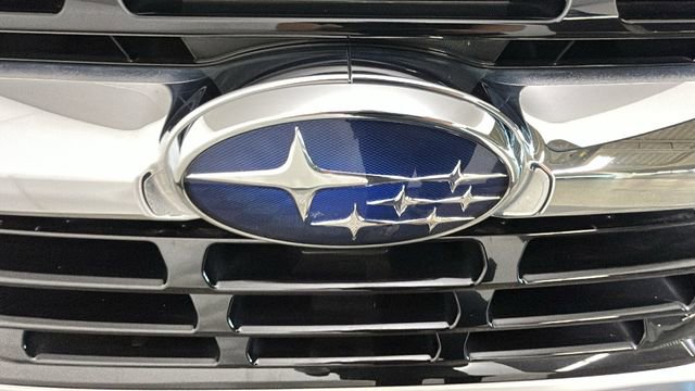 Used 2023 Subaru Ascent Premium w/ Convenience Package AWD/4WD image 9