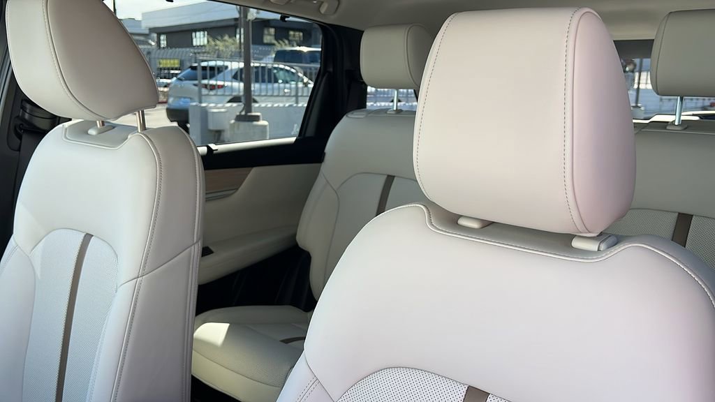 New 2026 MAZDA CX-90 Plug-In Hybrid w/ Premium Plus image 16