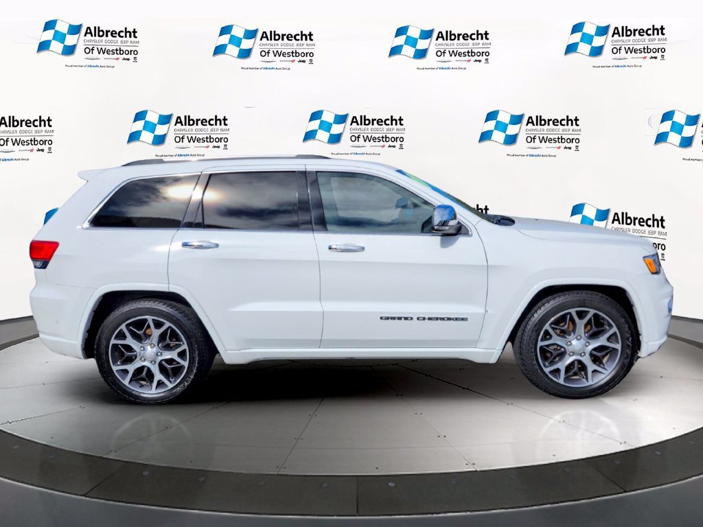 Used 2019 Jeep Grand Cherokee Overland AWD/4WD image 6