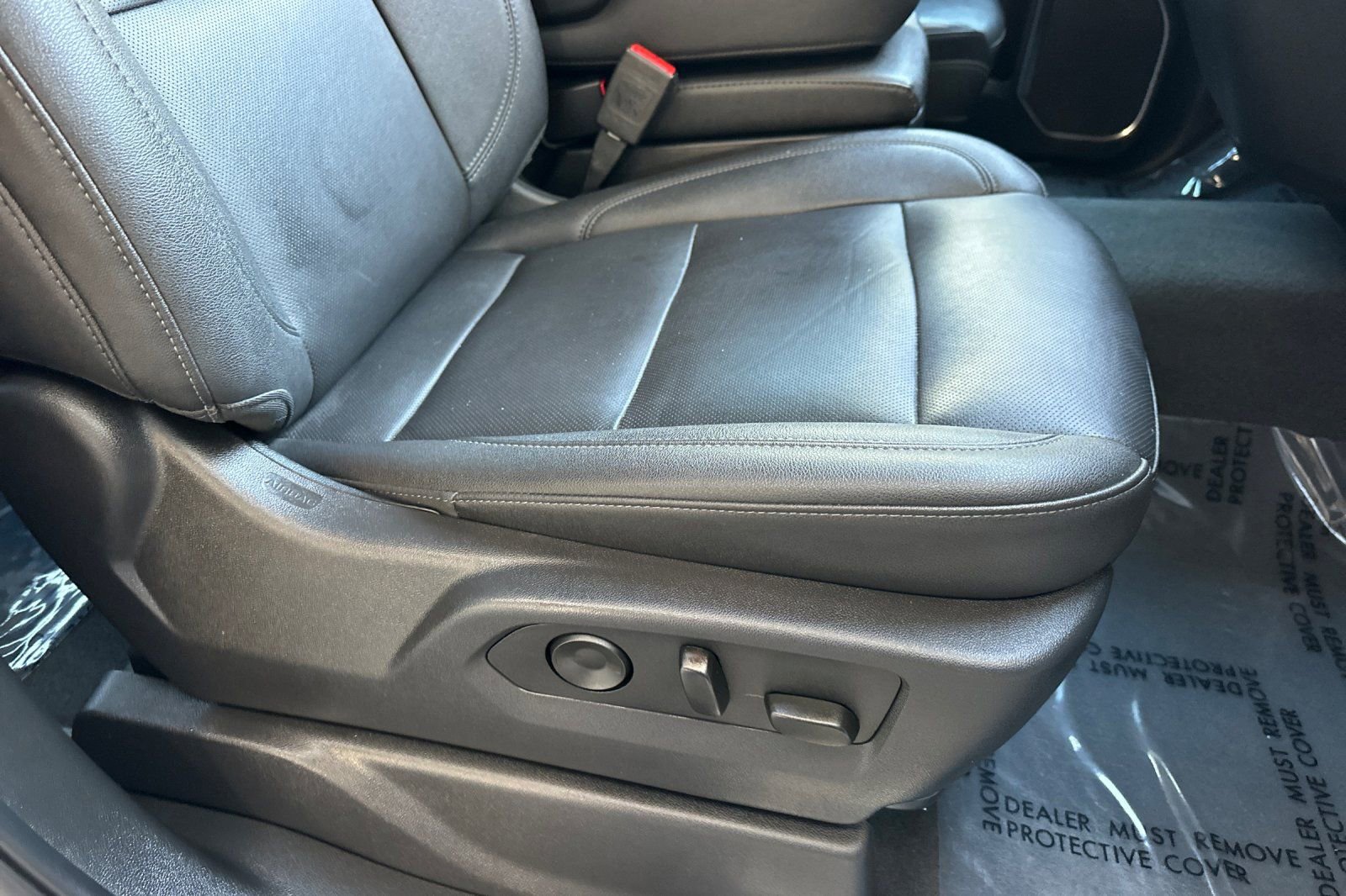 Certified 2025 GMC Sierra 1500 SLT image 22