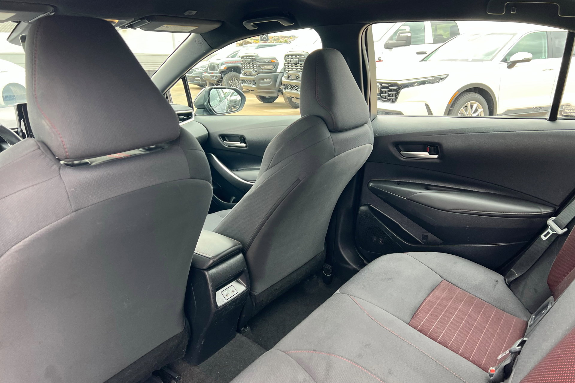 Used 2024 Toyota Corolla SE image 19