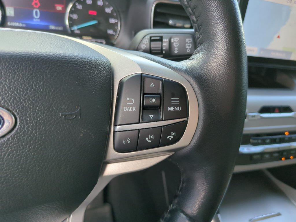 Certified 2022 Ford Explorer XLT w/ Equipment Group 202A RWD image 35