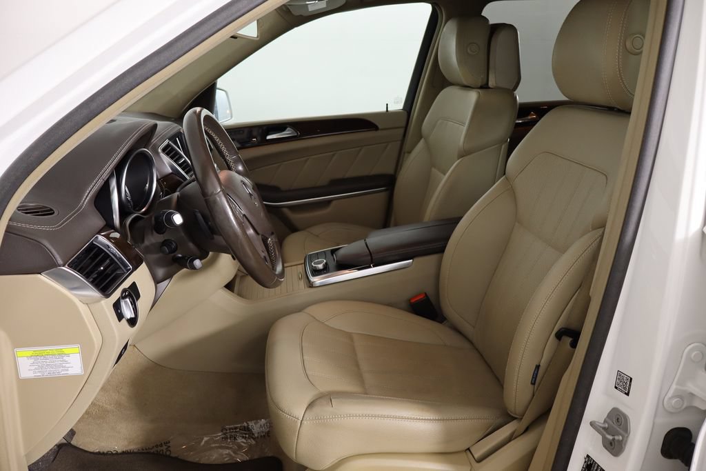 Used 2014 Mercedes-Benz GL 450 4MATIC image 7