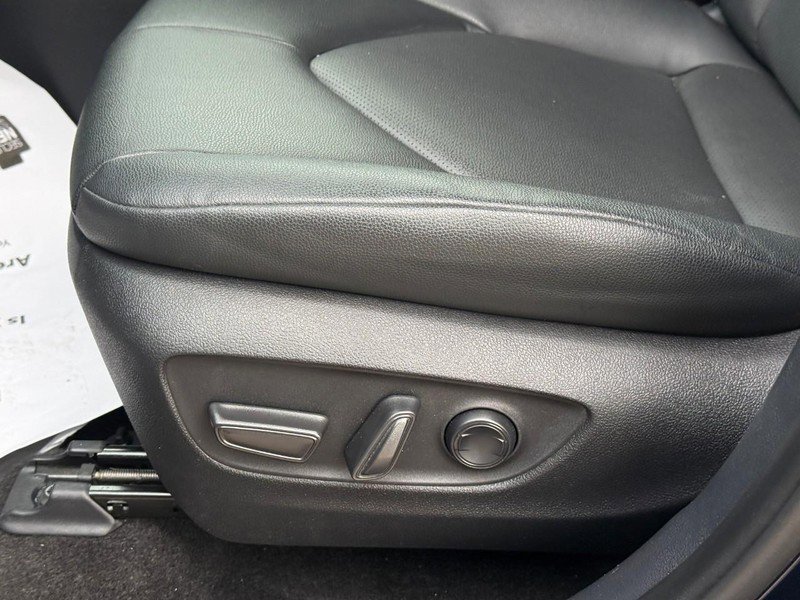 Certified 2024 Toyota Grand Highlander AWD image 21