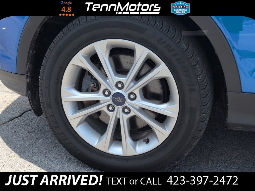 Used 2017 Ford Escape SE AWD/4WD image 9