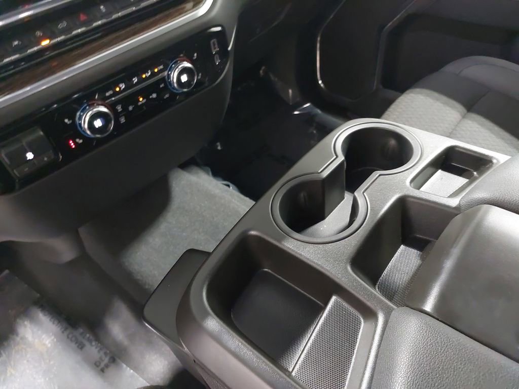 Used 2023 GMC Sierra 1500 SLE image 25