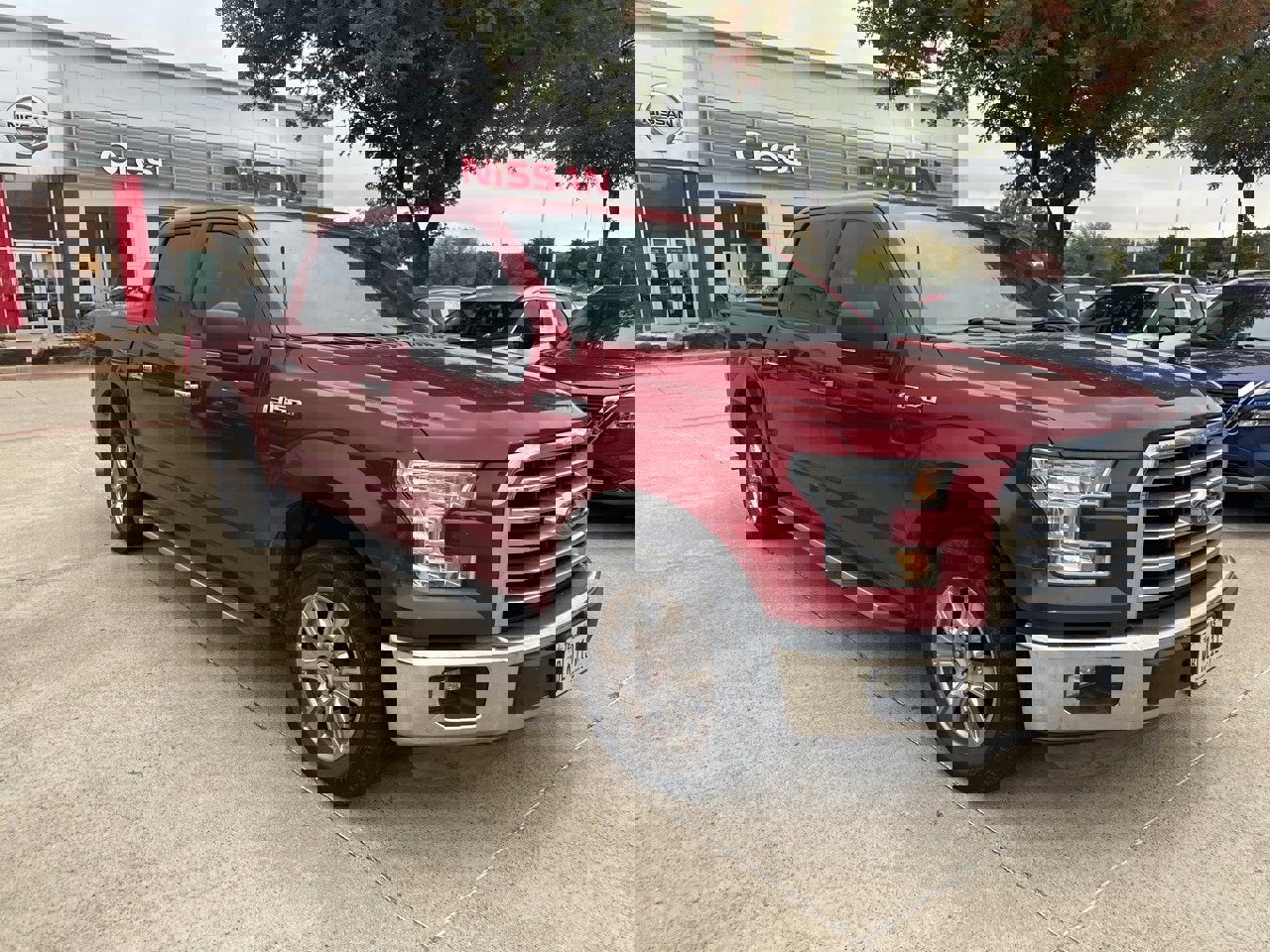 Used 2015 Ford F150 XLT w/ Equipment Group 301A Mid