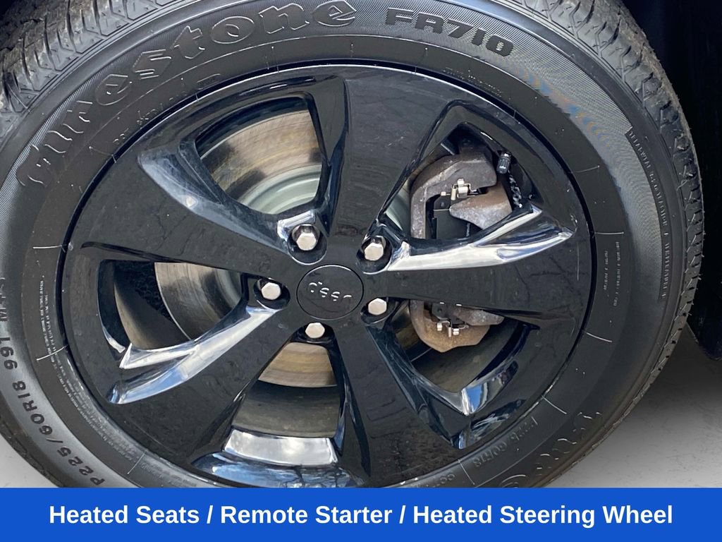 Certified 2020 Jeep Cherokee Latitude Plus w/ Cold Weather Group AWD/4WD image 26