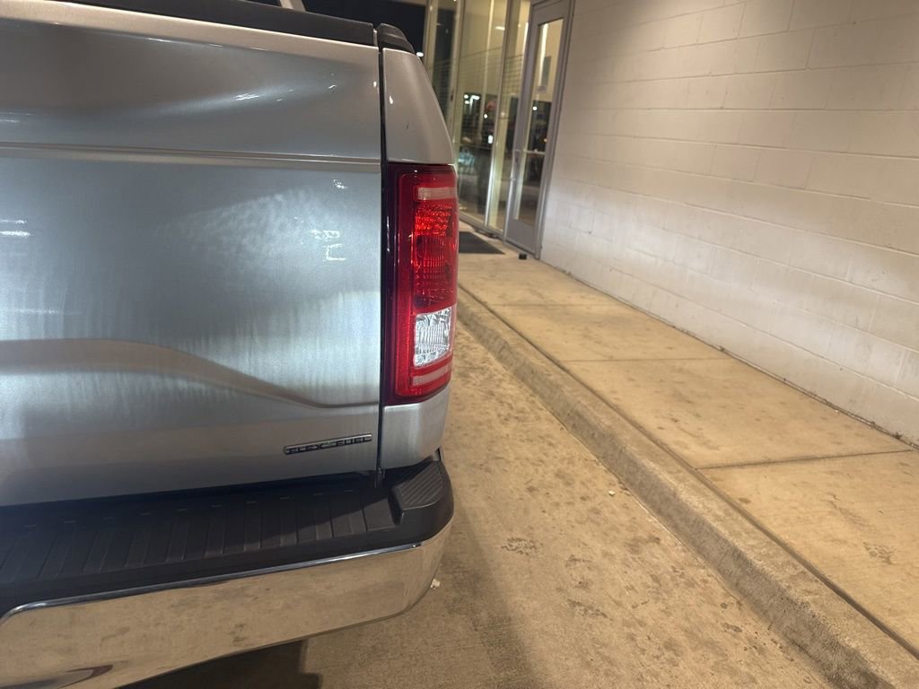 Used 2015 Ford F150 XLT image 7