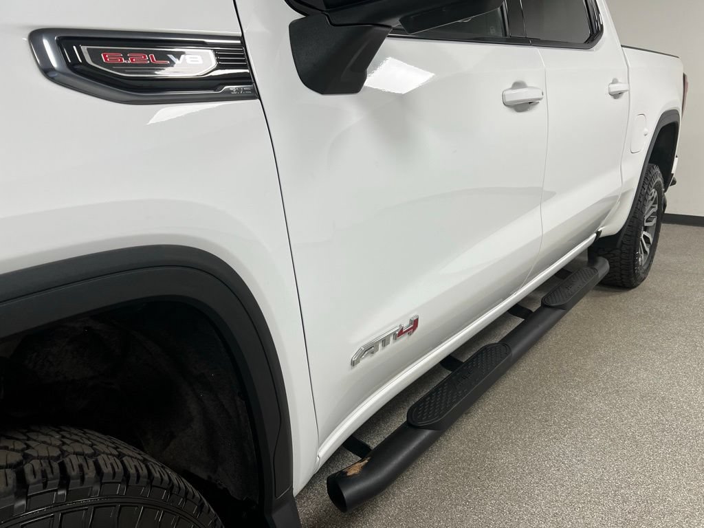 Used 2023 GMC Sierra 1500 AT4 w/ Technology Package AWD/4WD image 18