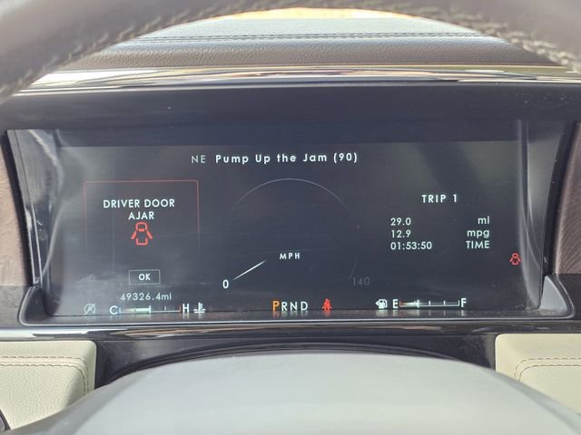 Used 2018 Lincoln Navigator Select w/ Technology Package image 11