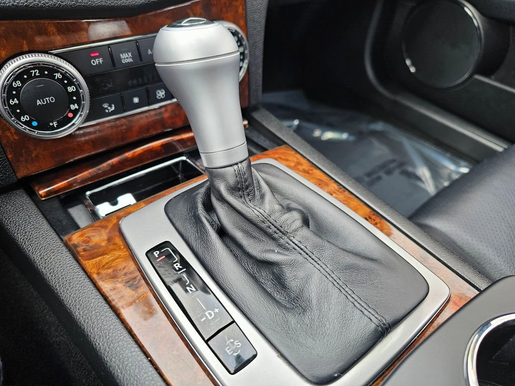 Used 2011 Mercedes-Benz C 300 4MATIC Sedan image 37