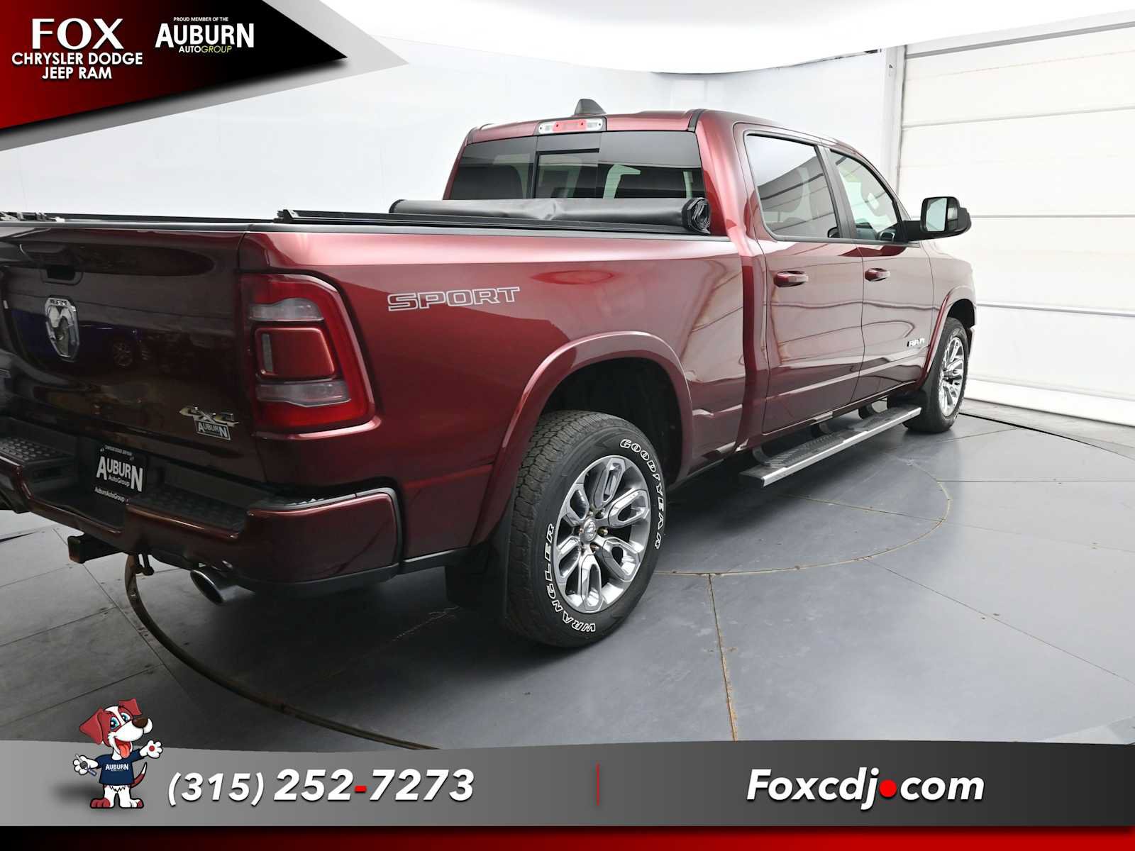 Used 2022 RAM 1500 Laramie w/ Sport Appearance Package AWD/4WD image 16