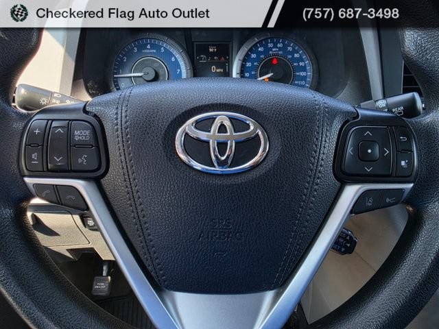 Used 2020 Toyota Sienna LE FWD image 13
