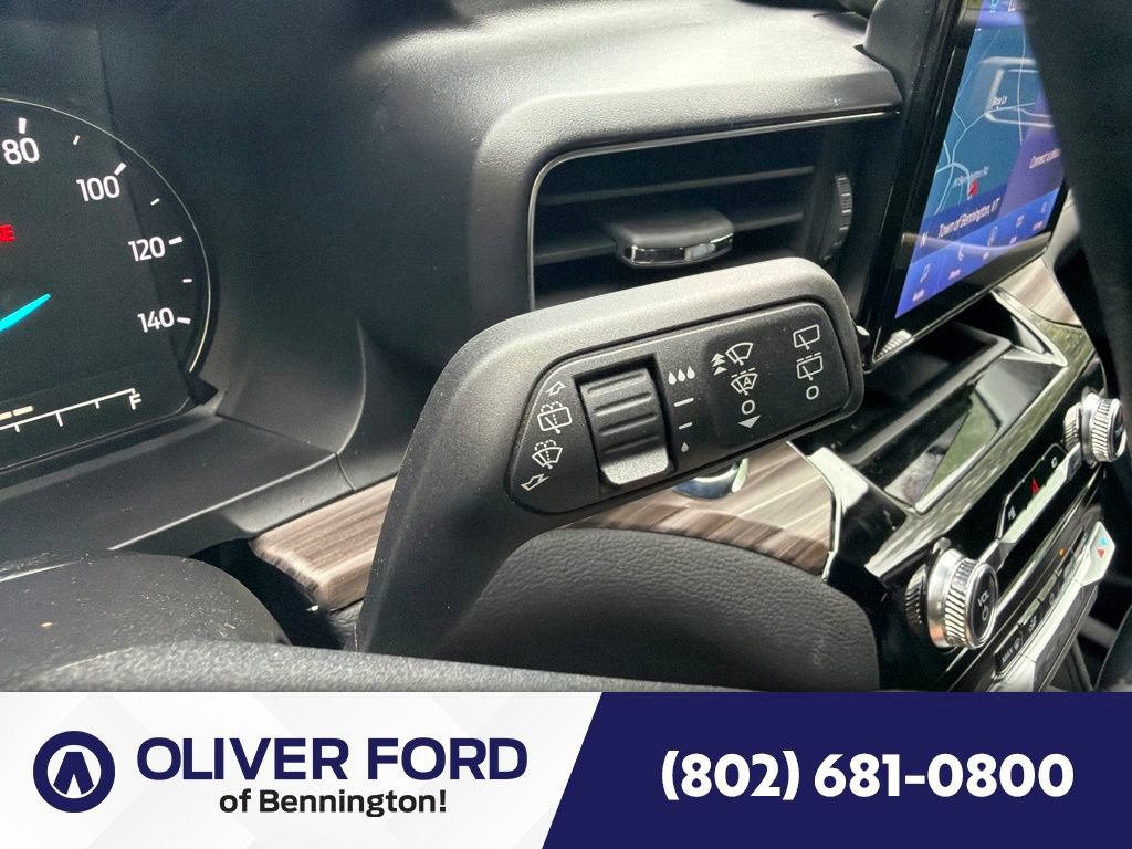 Used 2023 Ford Explorer Limited AWD/4WD image 37