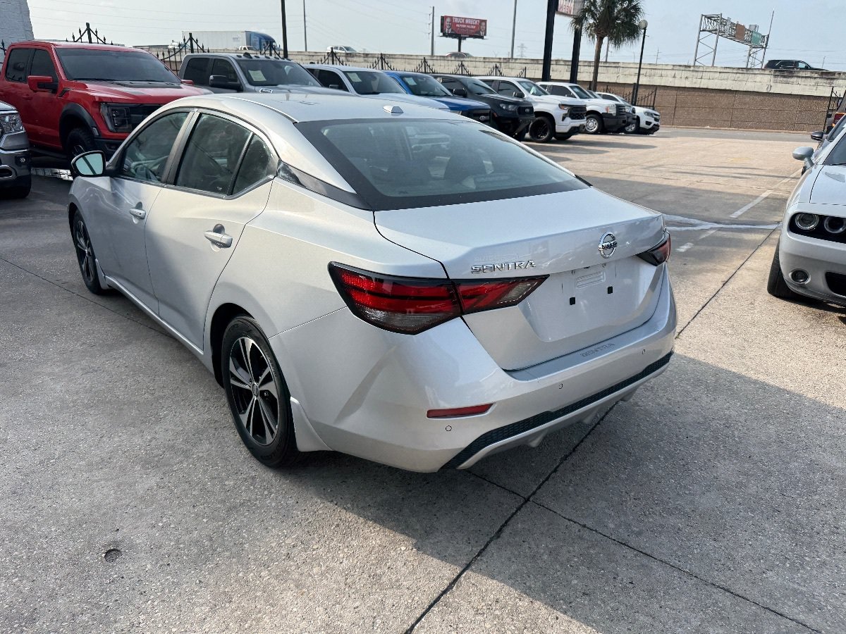 Used 2020 Nissan Sentra SV w/ Trunk Package FWD image 5
