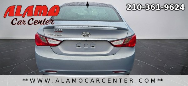 Used 2012 Hyundai Sonata Limited w/ Navigation Pkg FWD image 4