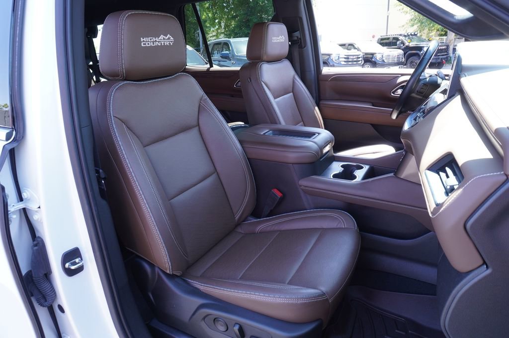 Certified 2021 Chevrolet Tahoe High Country AWD/4WD image 13