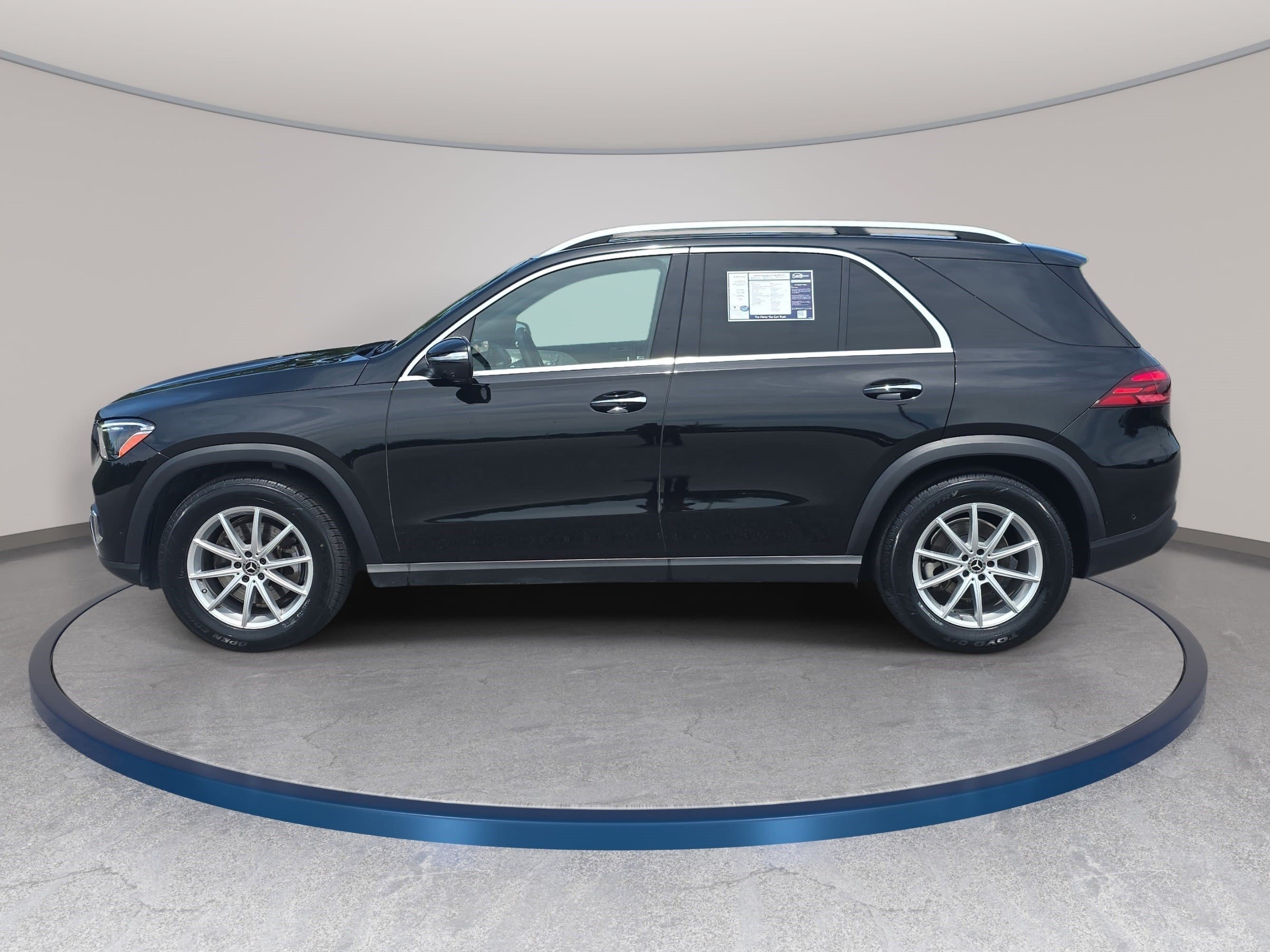 Used 2025 Mercedes-Benz GLE 350 4MATIC image 8