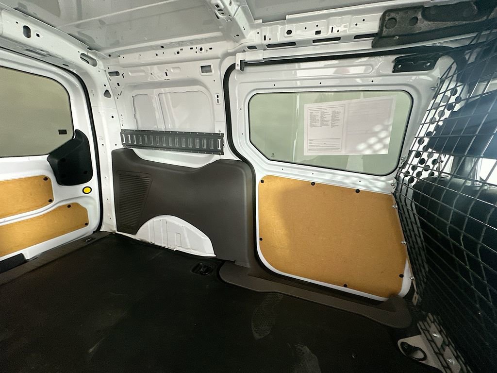 Used 2019 Ford Transit Connect XL w/ Driver-Assist Package image 14