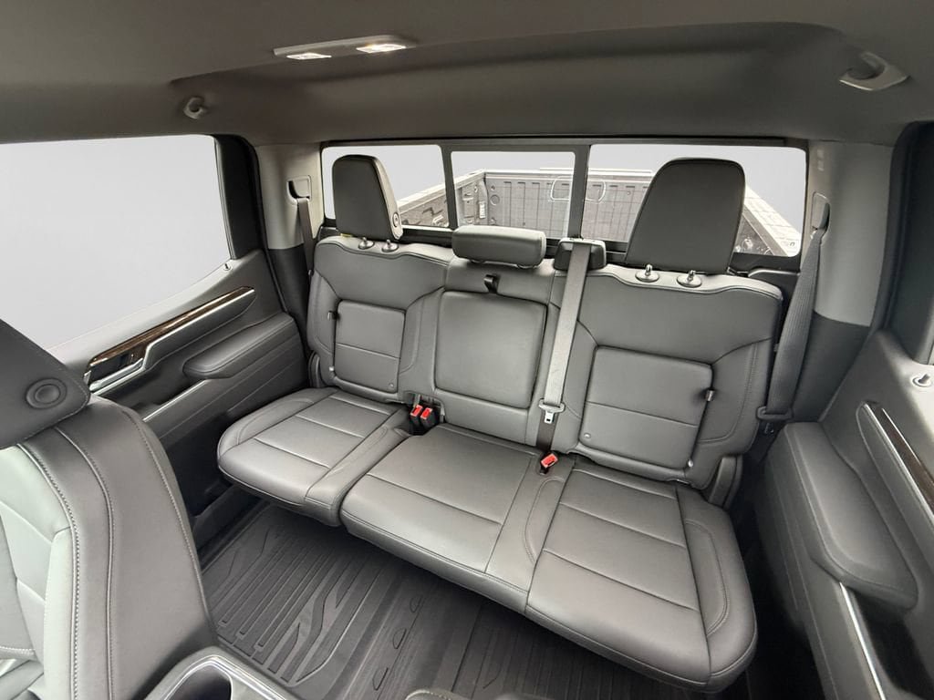 New 2026 GMC Sierra 1500 Elevation w/ Elevation Premium Package AWD/4WD image 16