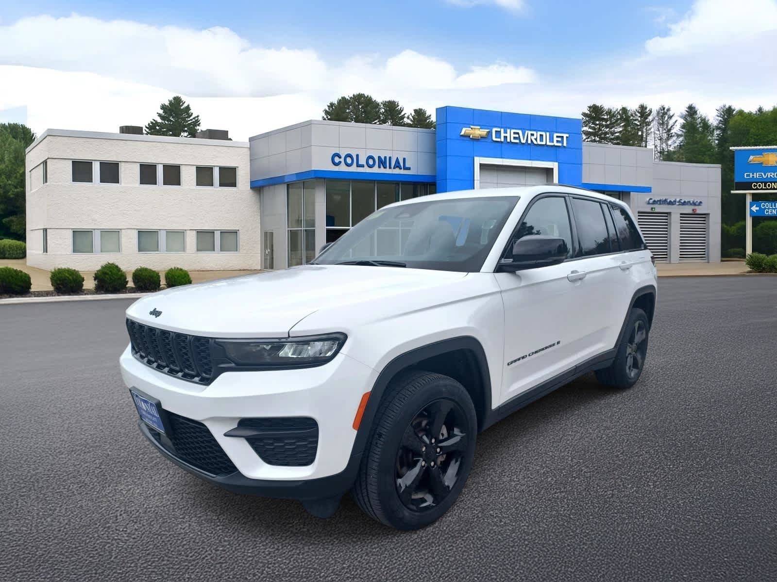 Used 2023 Jeep Grand Cherokee Altitude AWD/4WD video 1