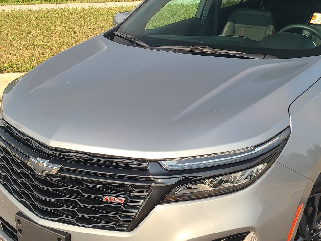 Used 2024 Chevrolet Equinox RS AWD/4WD image 8