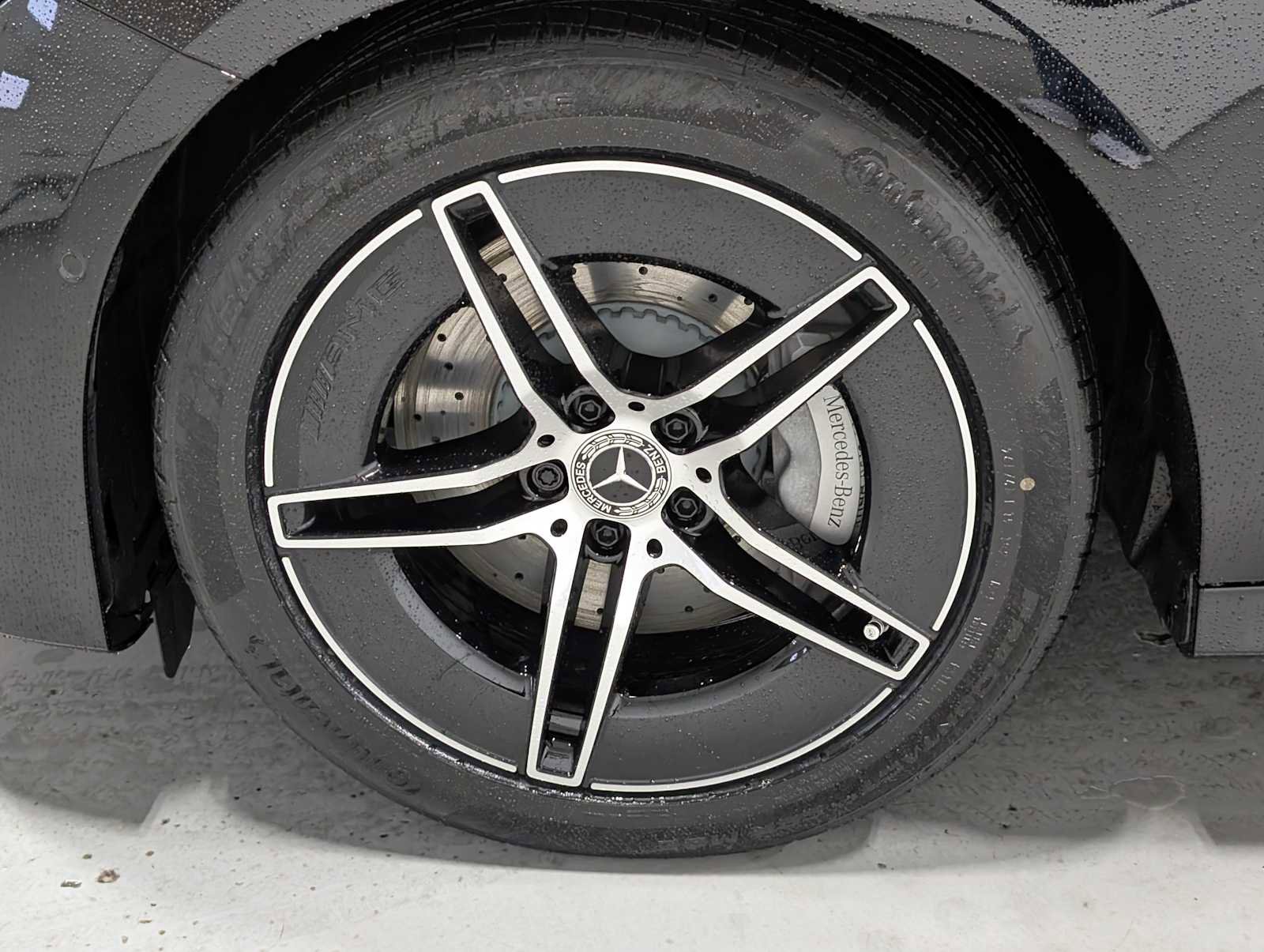 New 2026 Mercedes-Benz E 450 4MATIC Sedan image 3