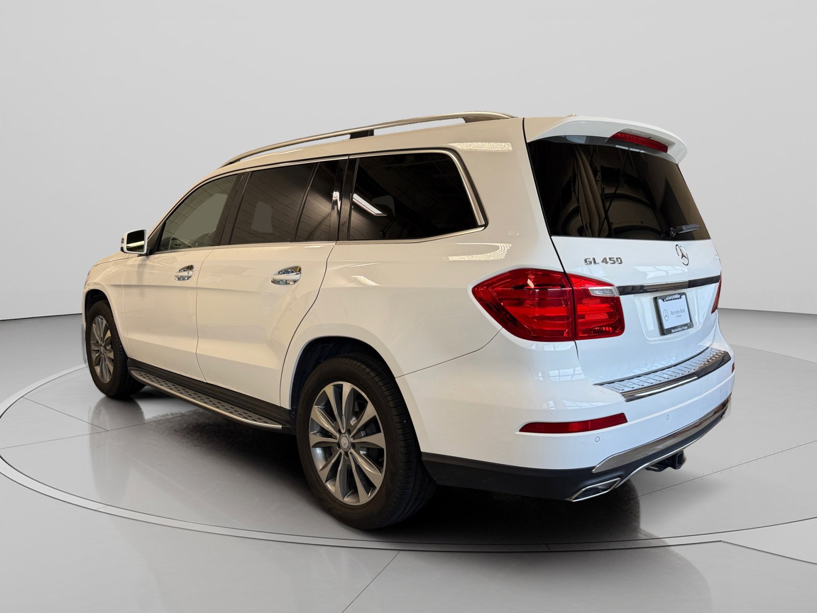 Certified 2015 Mercedes-Benz GL 450 4MATIC image 3