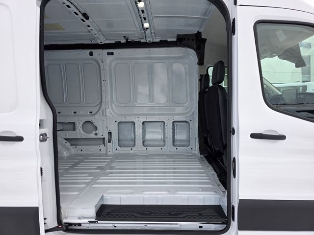 New 2026 Ford Transit 250 148 Medium Roof image 38