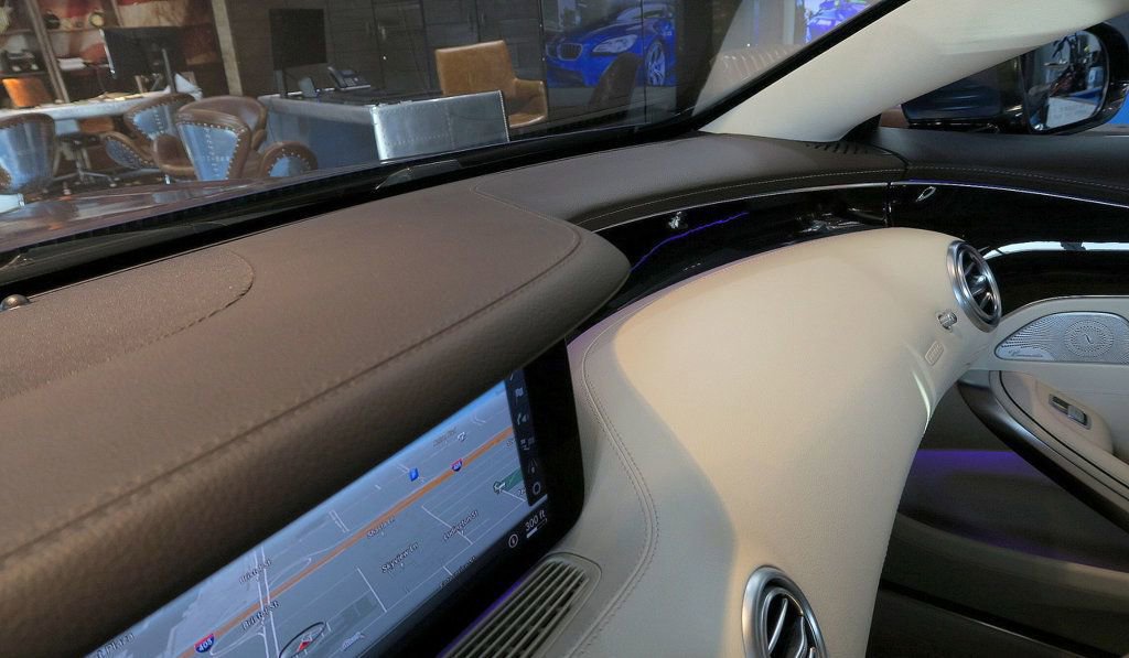 Used 2018 Mercedes-Benz S 560 4MATIC Coupe image 24