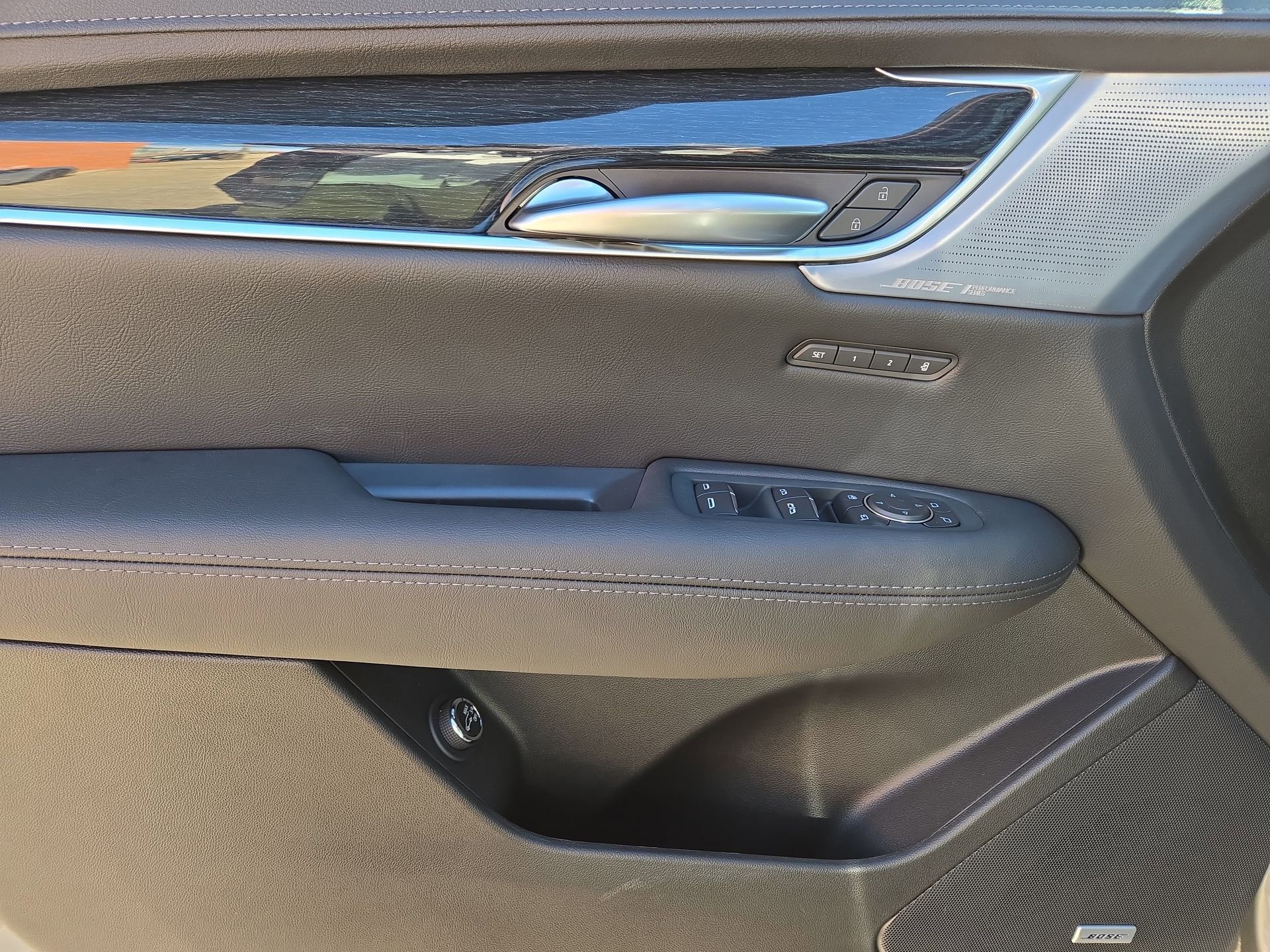 New 2026 Cadillac XT5 Premium Luxury w/ Driver Assist Package AWD/4WD image 15