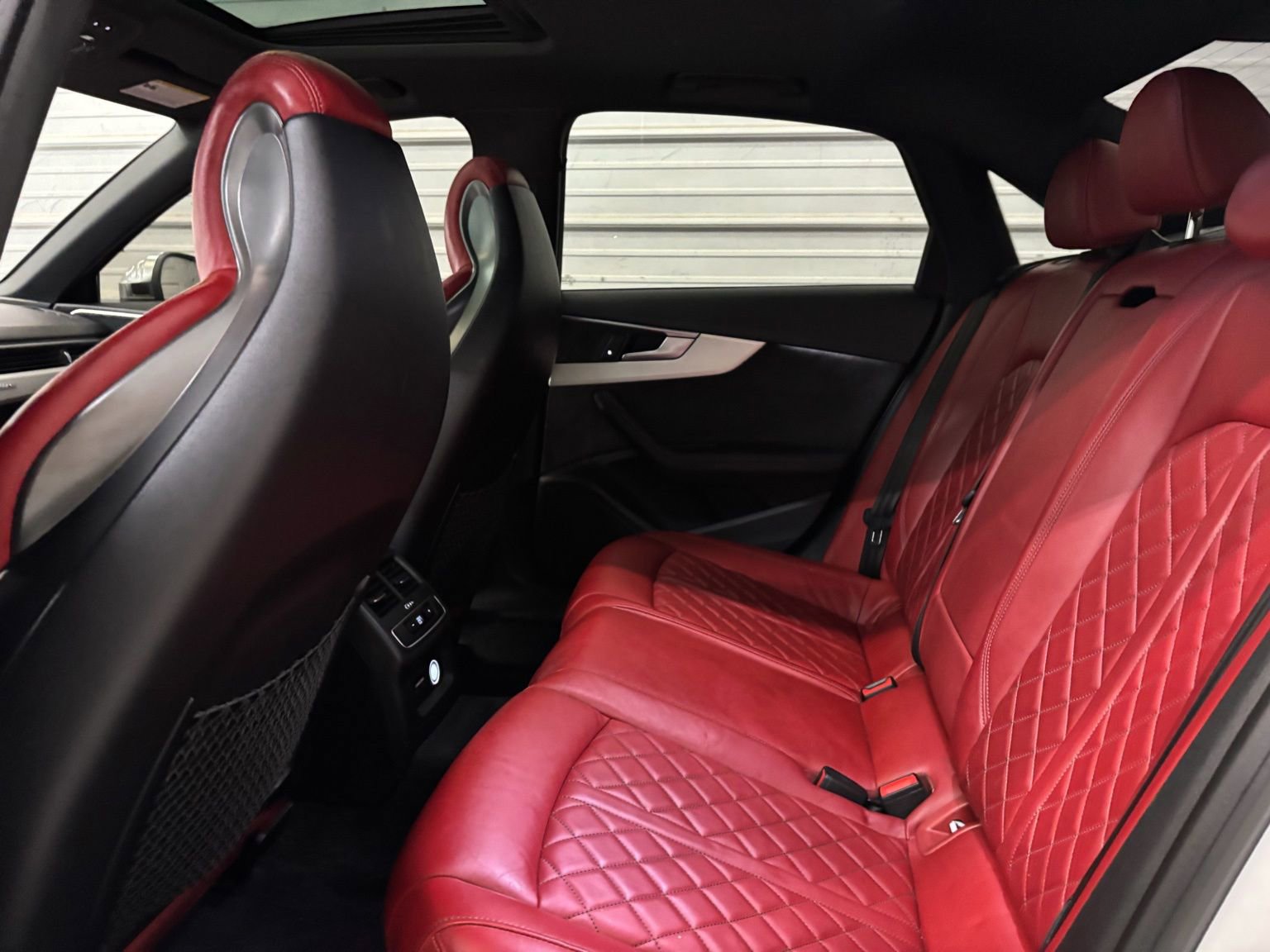 Used 2019 Audi S4 Premium Plus w/ Premium Plus Package image 21