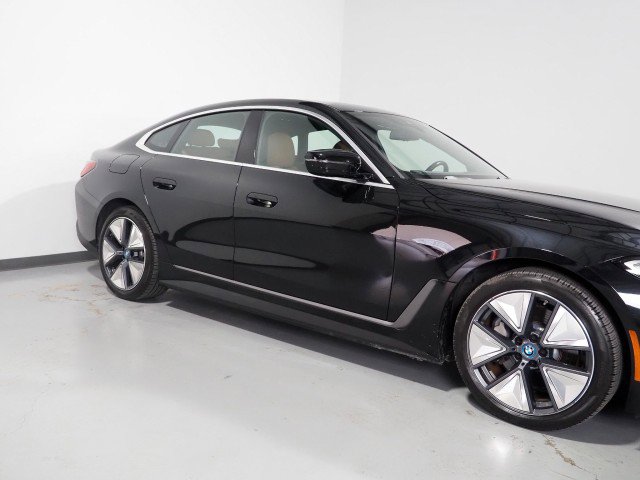 Used 2024 BMW i4 eDrive35 w/ Premium Package RWD image 57