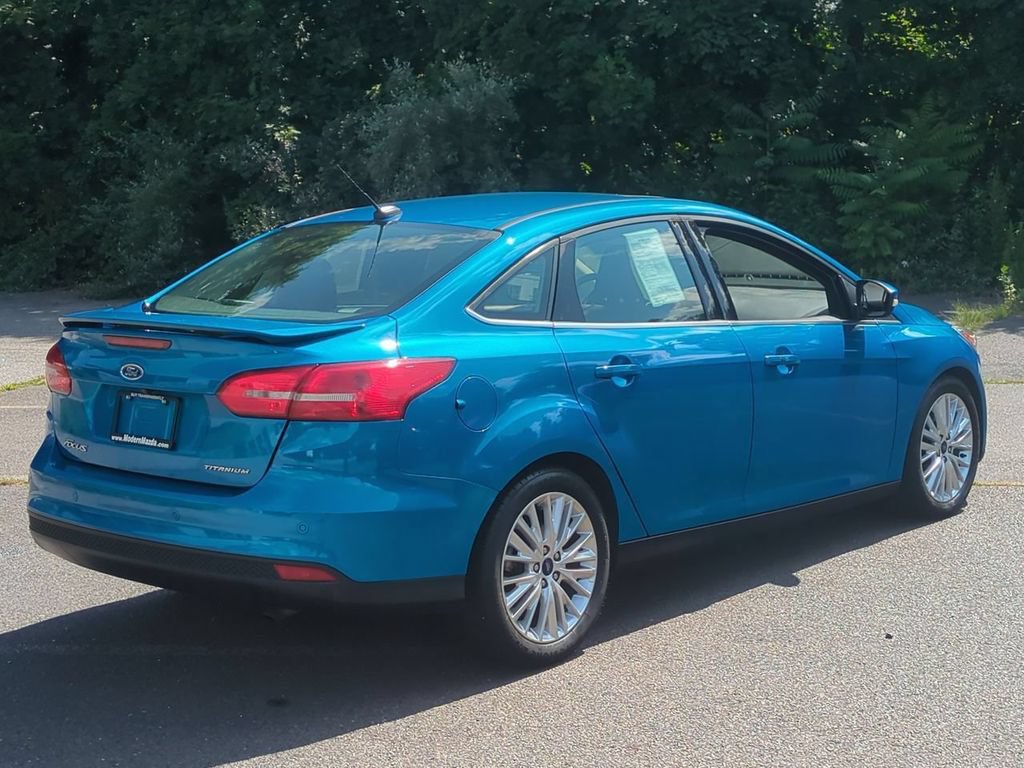 Used 2017 Ford Focus Titanium w/ Titanium Technology Package FWD image 4