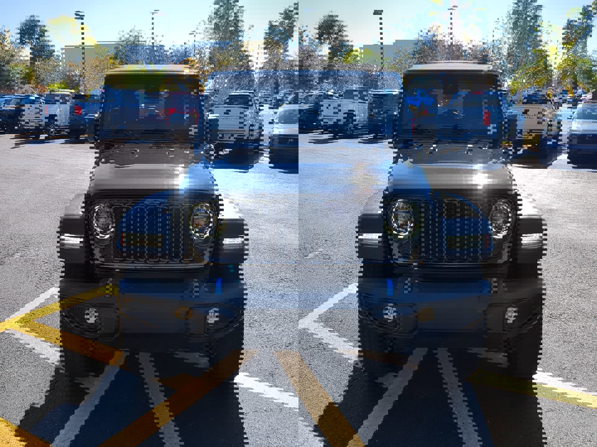 Used 2024 Jeep Wrangler Sport S w/ LED Headlamp & Fog Lamp Group image 4