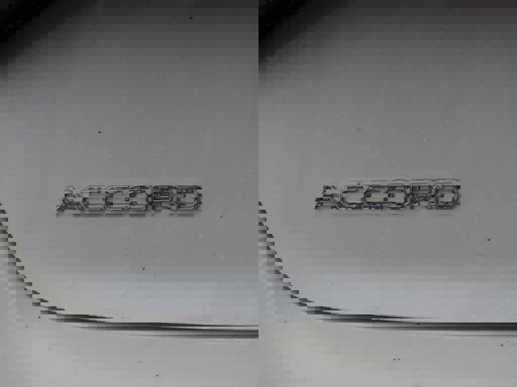 Used 2023 Honda Accord Touring image 7