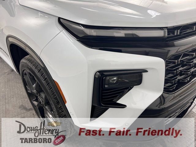 New 2026 Chevrolet Traverse RS w/ LPO, Floor Liner Package image 10