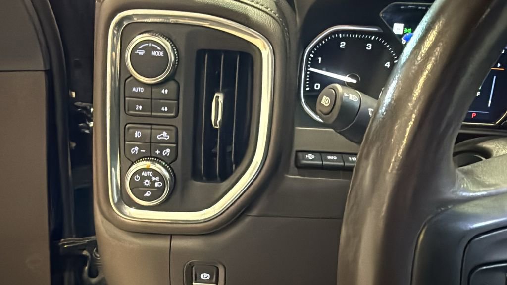 Used 2021 GMC Sierra 2500 Denali w/ Denali Ultimate Package image 34