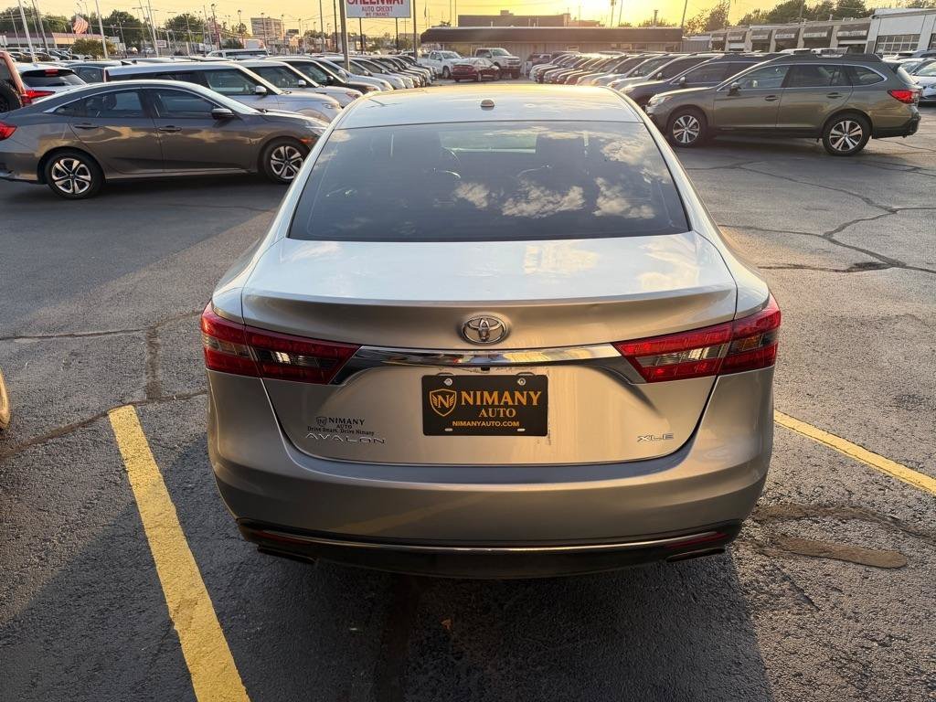 Used 2016 Toyota Avalon XLE FWD image 4