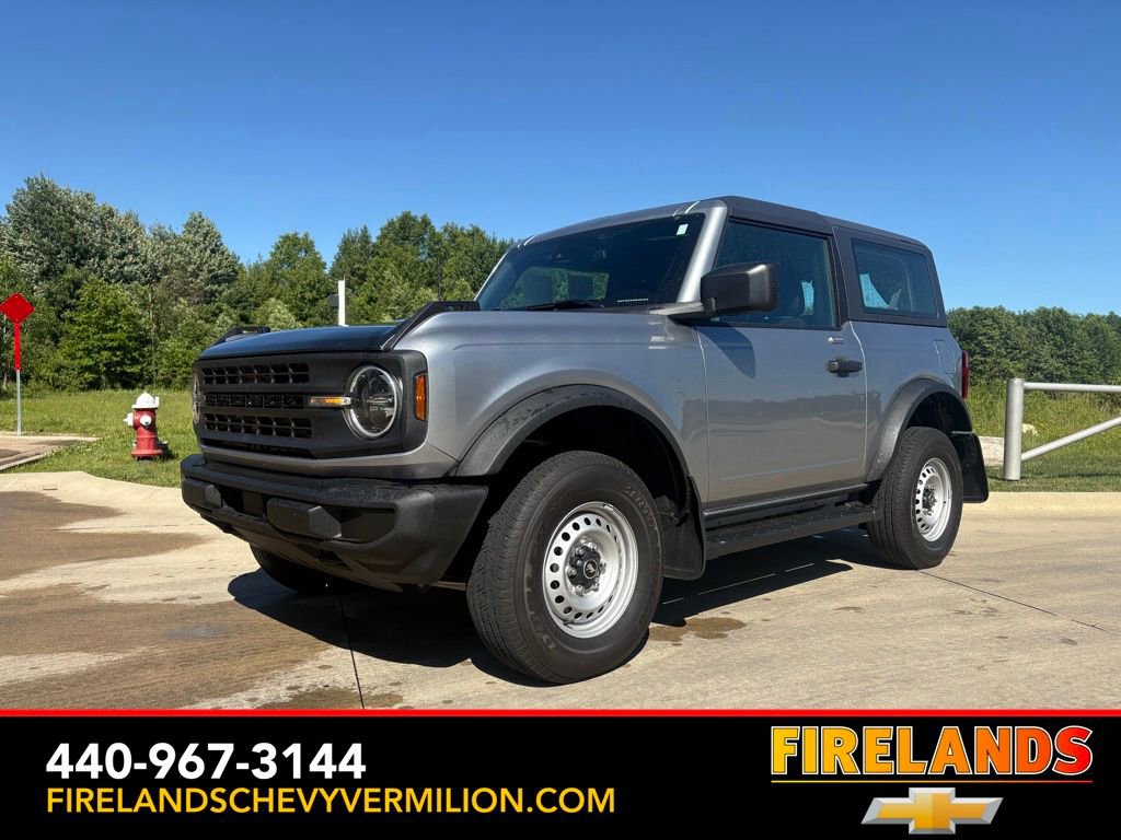 Used 2022 Ford Bronco 2-Door AWD/4WD image 1