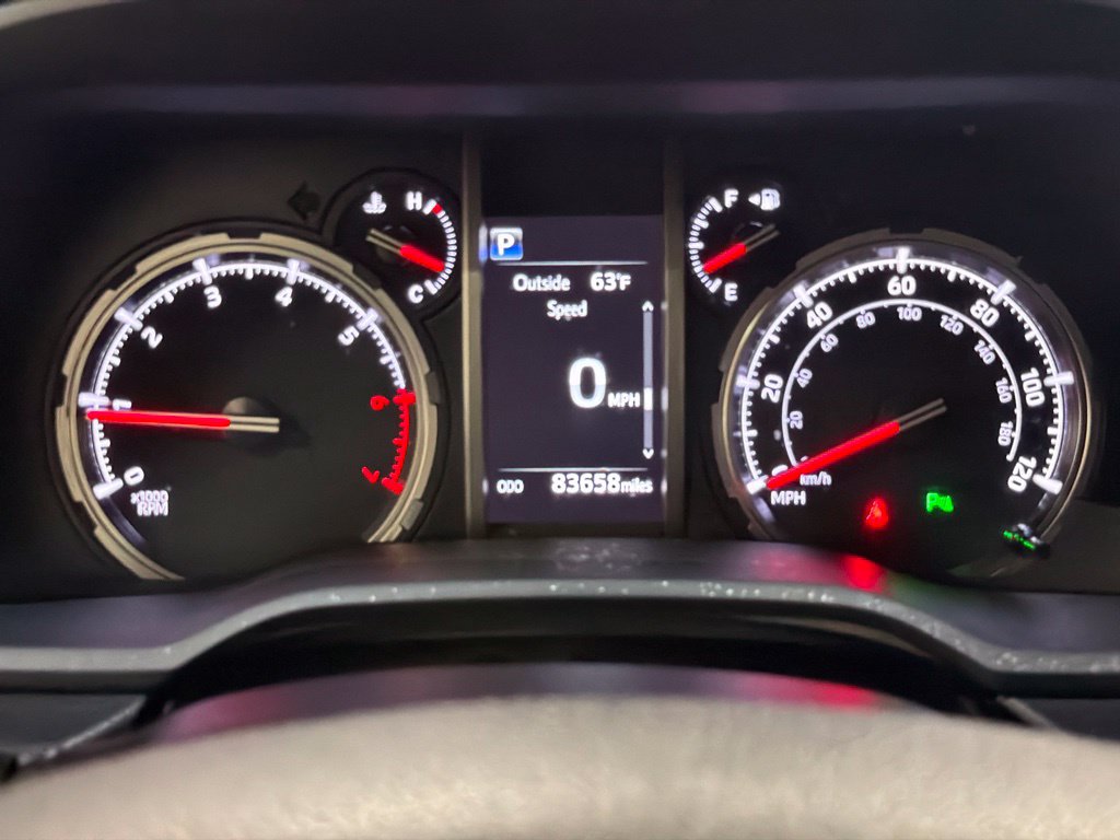 Used 2024 Toyota 4Runner Limited AWD/4WD image 26