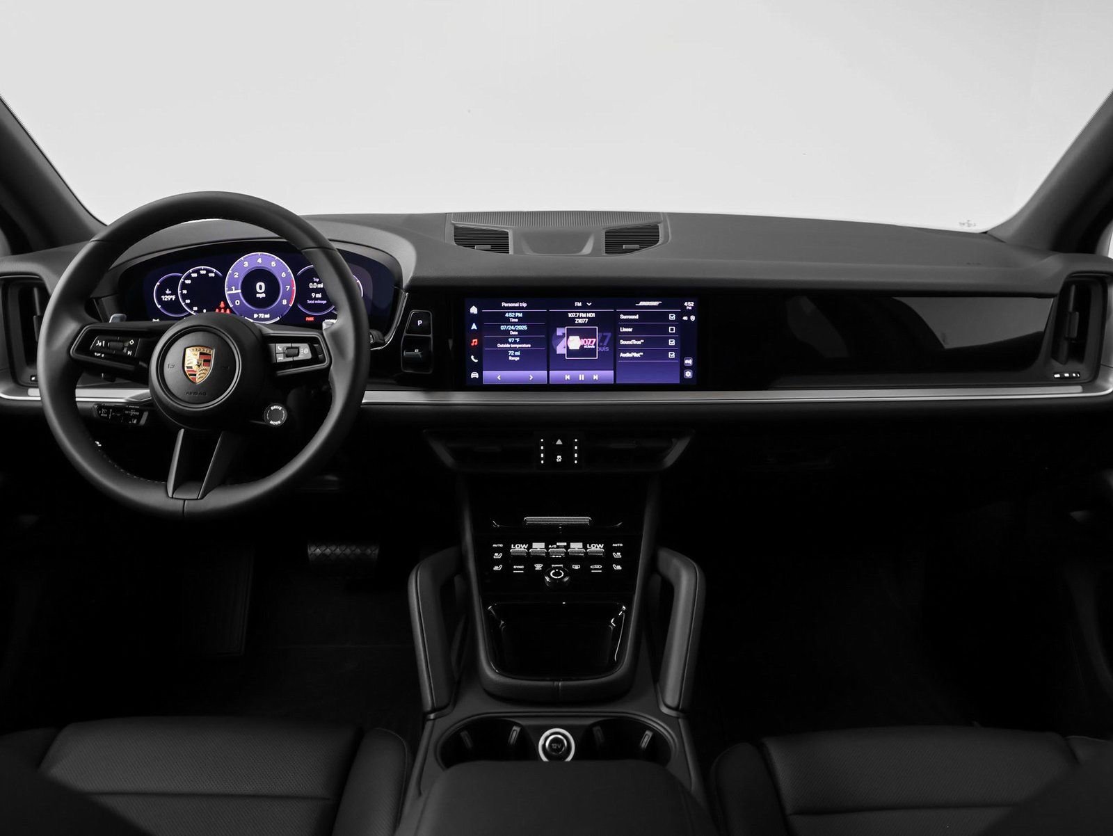 Certified 2025 Porsche Cayenne image 28