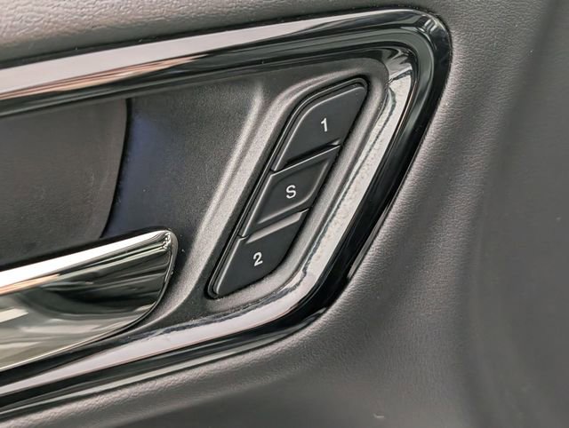 Used 2023 Dodge Durango GT image 11