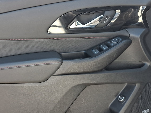 Used 2023 Chevrolet Traverse RS w/ LPO, Floor Liner Package AWD/4WD image 22