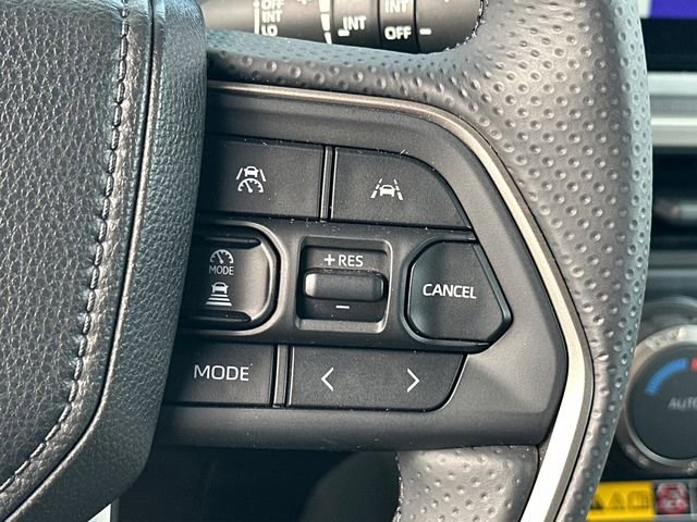 Used 2025 Toyota 4Runner TRD Off-Road Premium image 23