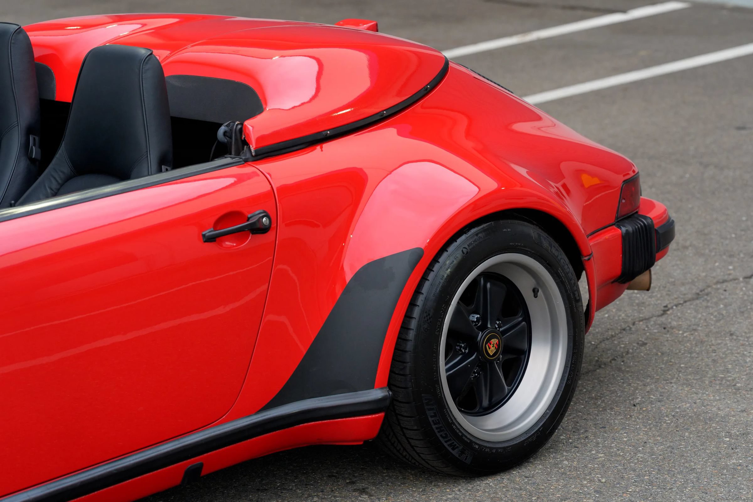 Used 1989 Porsche 911 Carrera RWD image 45