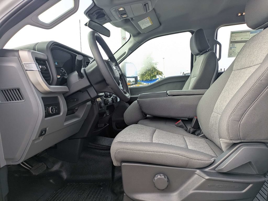 New 2027 Ford F250 XL w/ 360-Degree Camera Package AWD/4WD image 19