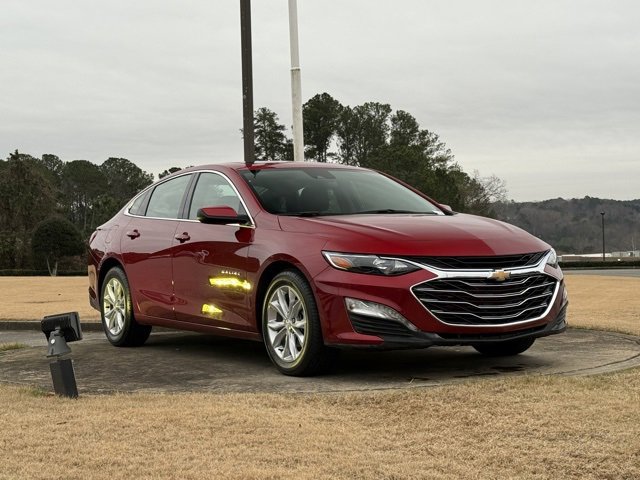 Used 2024 Chevrolet Malibu LT image 1