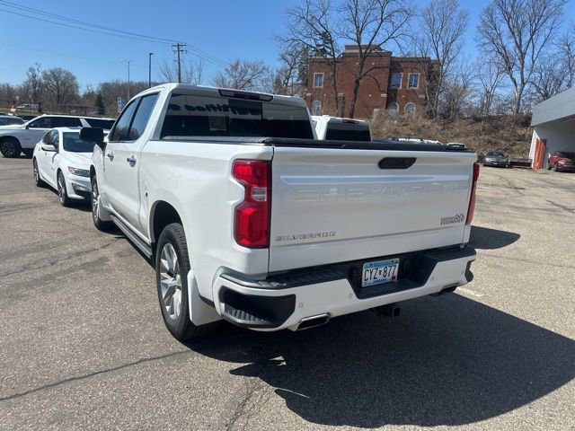 Used 2019 Chevrolet Silverado 1500 High Country w/ Technology Package AWD/4WD image 16